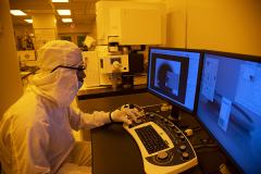 Millennium Scholar Donovan Moses works in the lab 